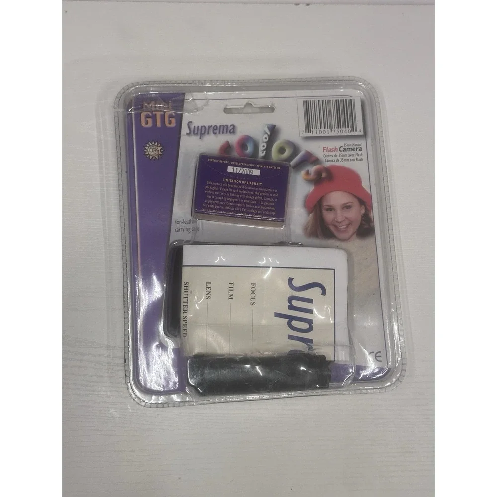 Brand New SUPREMA Mini GTG 35MM Manuel Flash Camera Kit with Film & Case